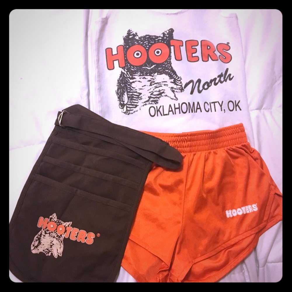 Authentic Hooters Outfit XS
